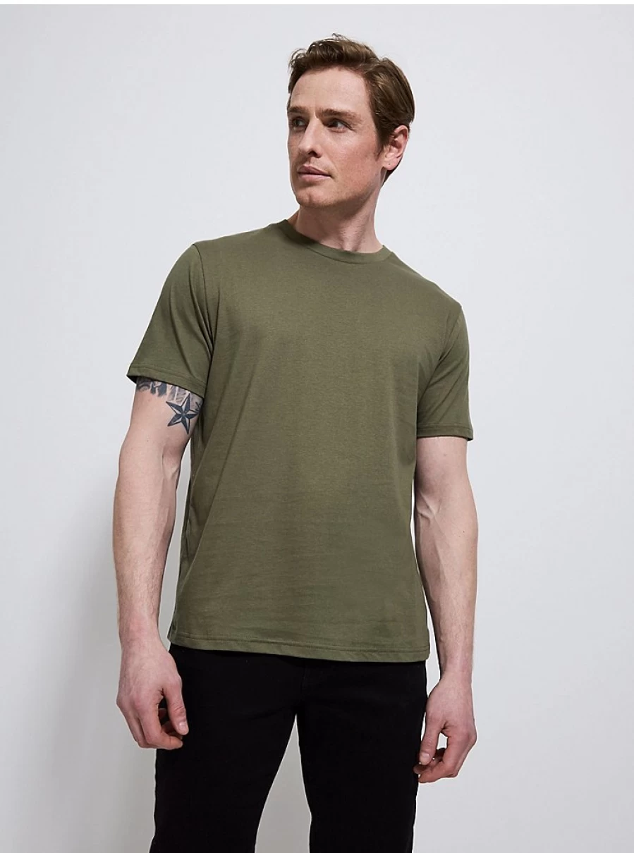 "George at Asda Men's Khaki Crew Neck T-Shirt – Comfort Fit Casual Style"