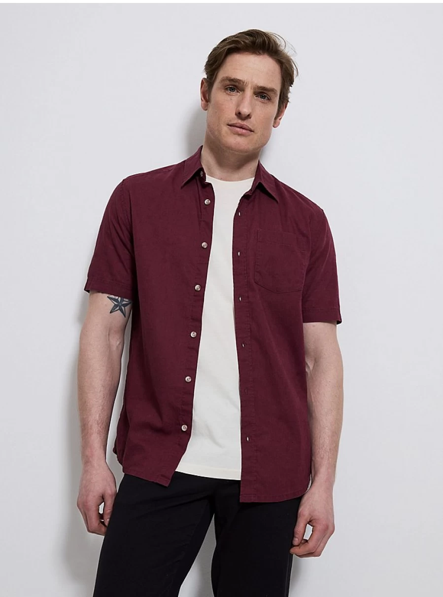 "George at Asda Men's Burgundy Linen Short Sleeve Shirt – Comfort & Style"