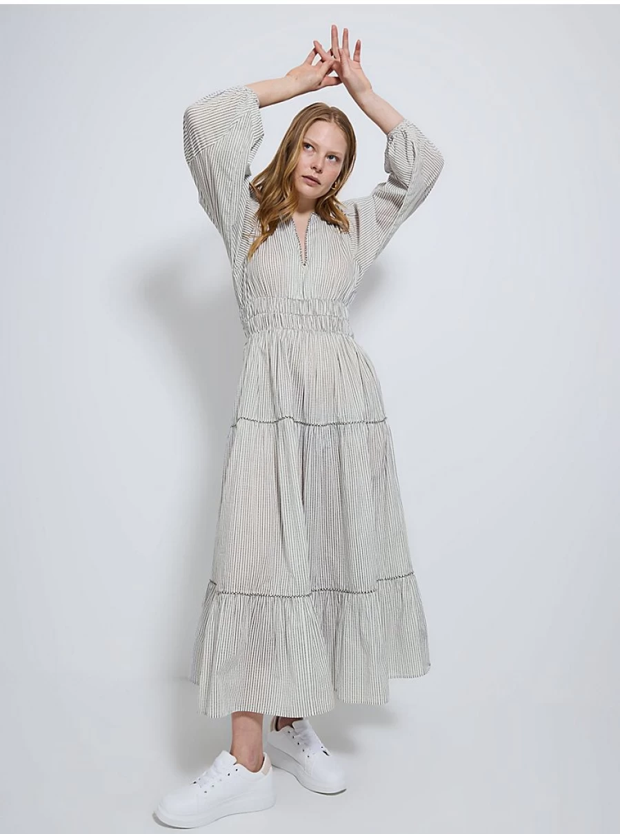 "George at Asda Women's Grey Striped Tiered Midi Dress – Reviews & Style Guide"