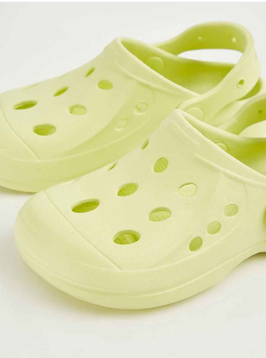 "George at Asda Boys Lime Green Clogs – Kids' Comfort & Style Review"