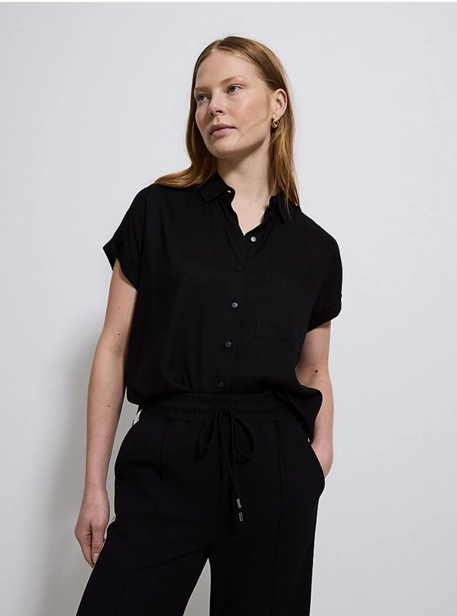 "George at Asda Women's Black Plain Short Sleeve Shirt – Comfort & Style"
