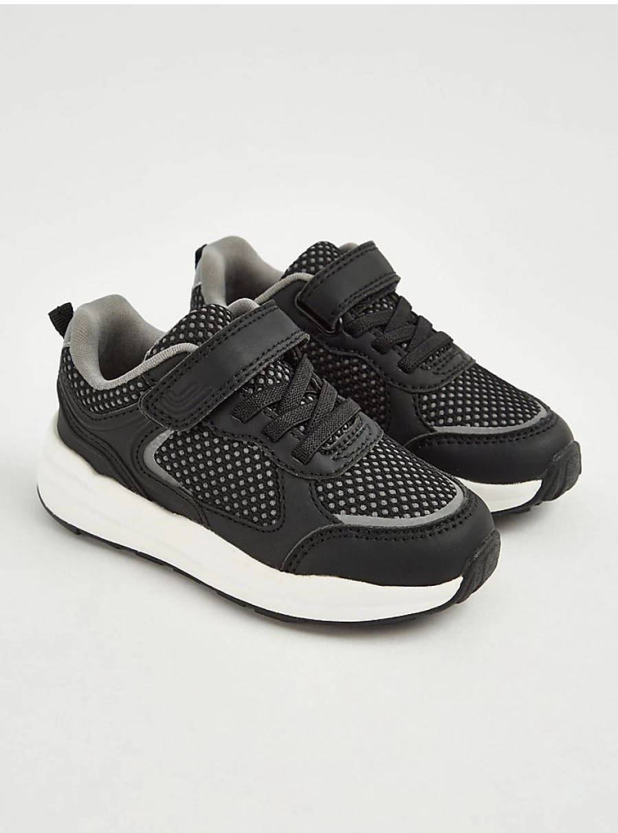 "George at Asda Kids' Black Mesh Sports Trainers – Lightweight & Breathable Running Shoes Review"