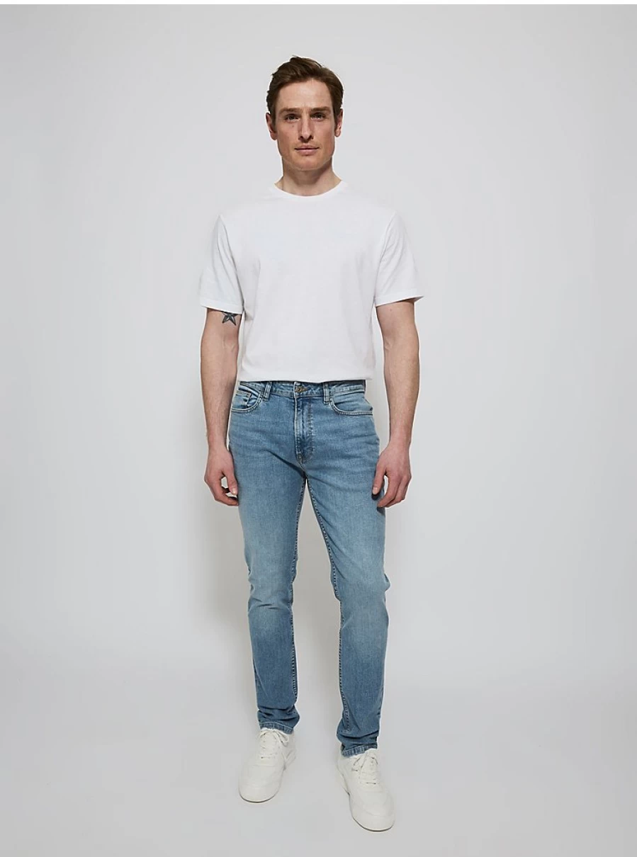 "George at Asda Men's Light Wash Skinny Fit Jeans – Comfort & Style Review"