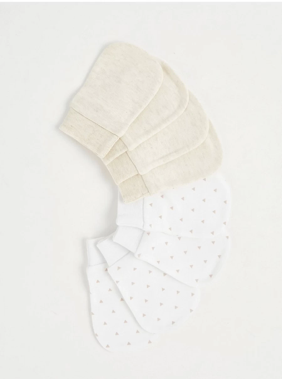 "George at Asda Baby Mini Triangle Scratch Mittens 4 Pack – Soft Anti-Scratch Gloves for Newborns"