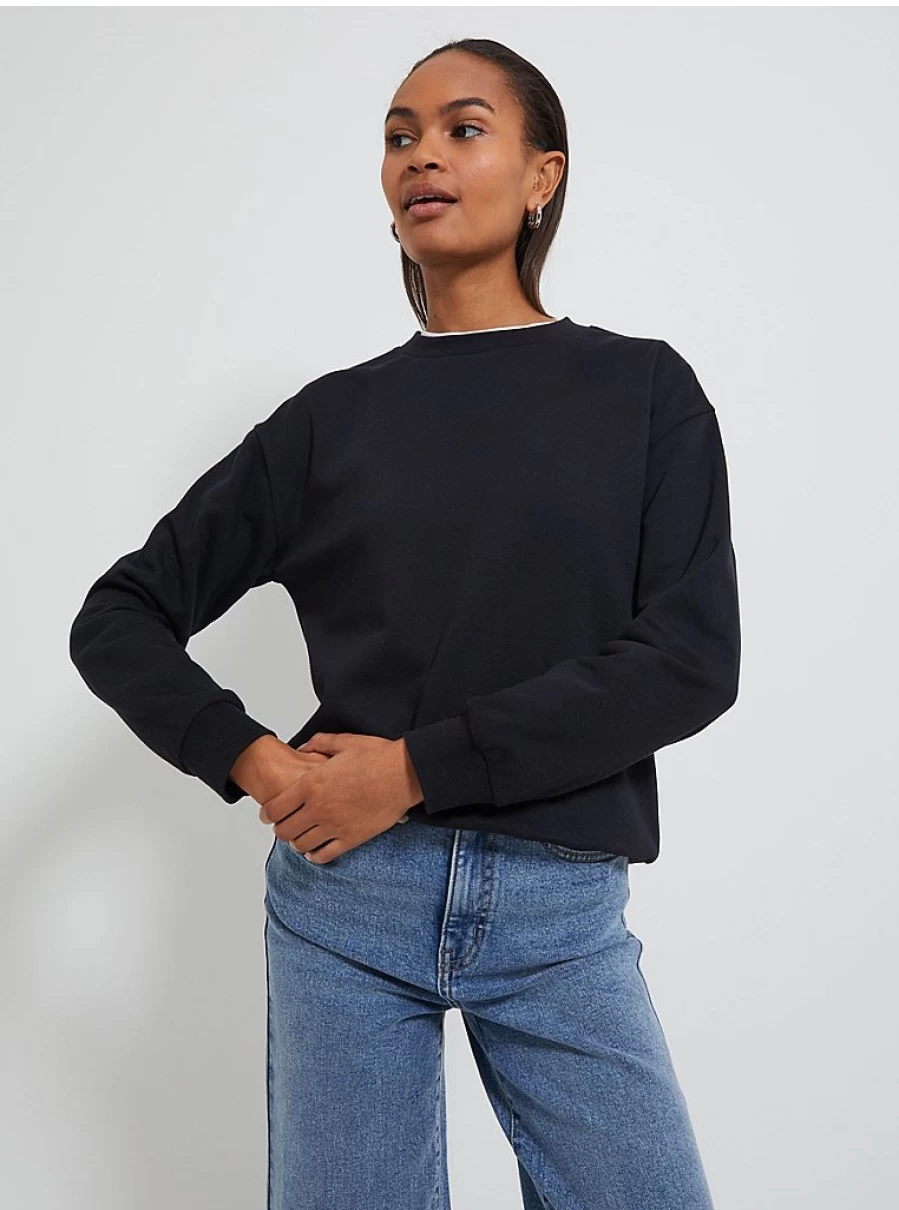 "George at Asda Women's Black Basic Crewneck Sweatshirt | Comfortable Casual Pullover"