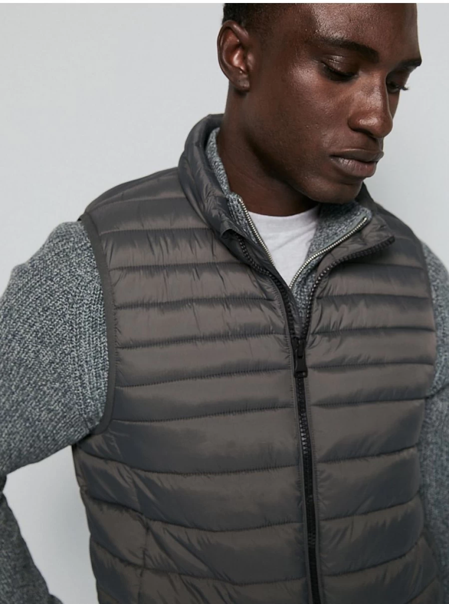 Men's Lightweight Quilted Gilet in Dark Grey | George at Asda