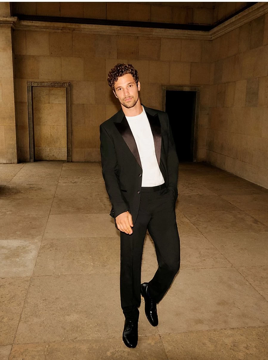 "George at Asda Men's Black Tuxedo Suit Review: Style & Fit Guide"
