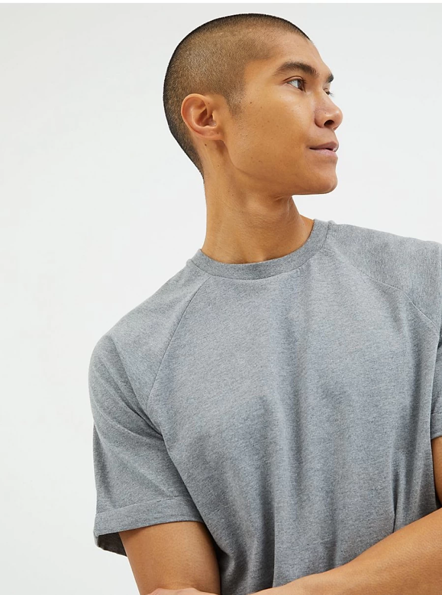 "George at Asda Men's Grey Longline T-Shirt Review: Comfort, Fit & Style"