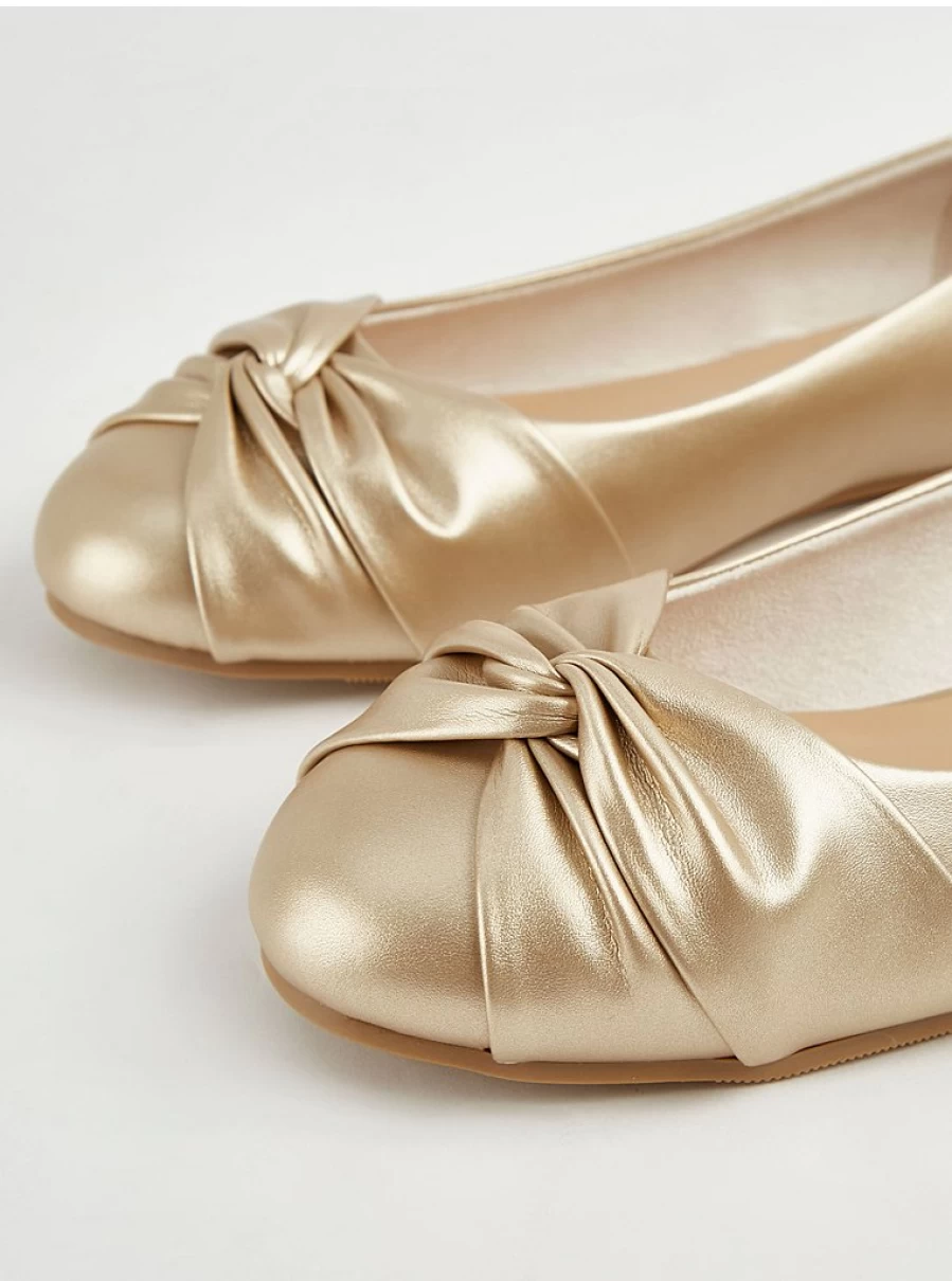 "George at Asda Women's Gold Twist Front Wide Fit Ballet Flats – Comfortable & Stylish Review"