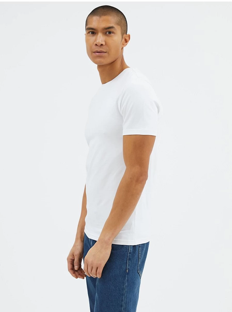 "George at Asda Men's White Plain Muscle Fit T-Shirt – Comfort & Style Review"