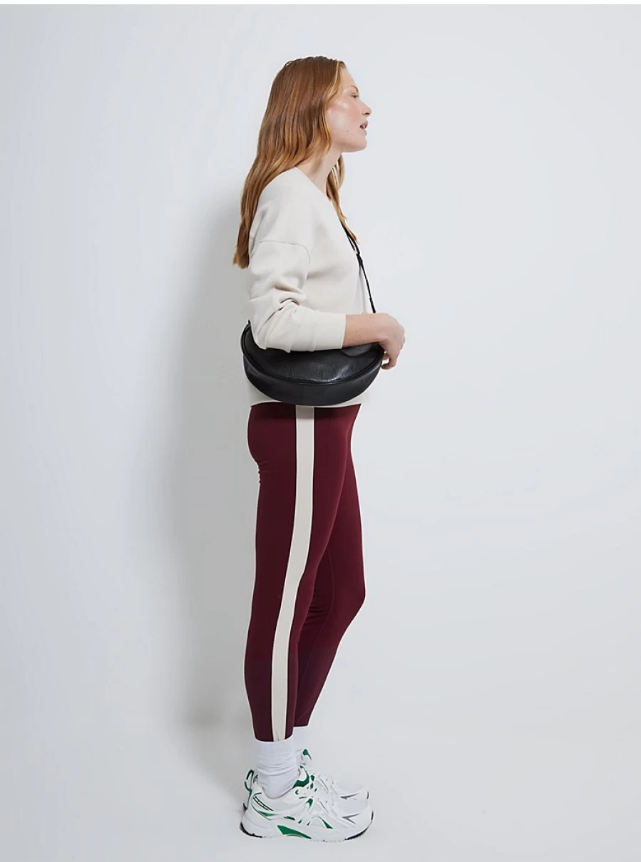 "George at Asda Women's Burgundy Striped Active Leggings – Comfort & Style Review"