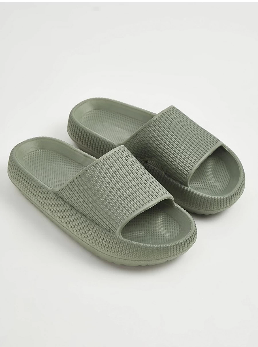 "George at Asda Boys' Khaki Chunky Sliders – Comfortable Kids' Sandals Reviews"