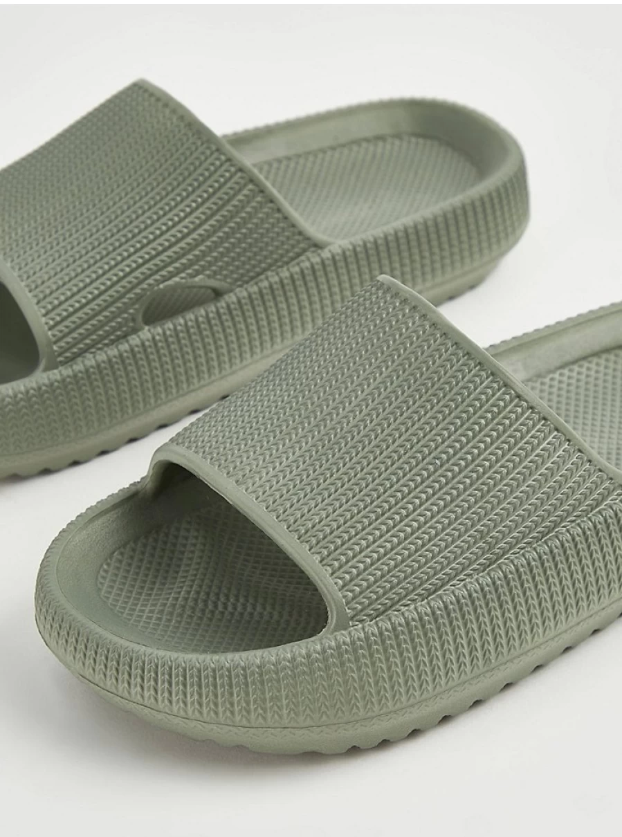 "George at Asda Boys' Khaki Chunky Sliders – Comfortable Kids' Sandals Reviews"