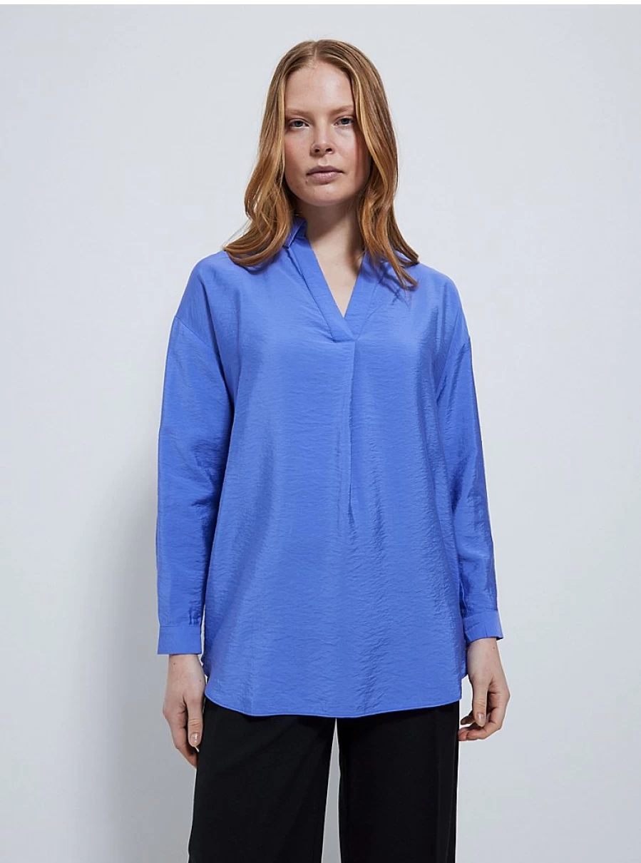 "George at Asda Women's Blue V-Neck Popover Blouse – Comfort & Style"
