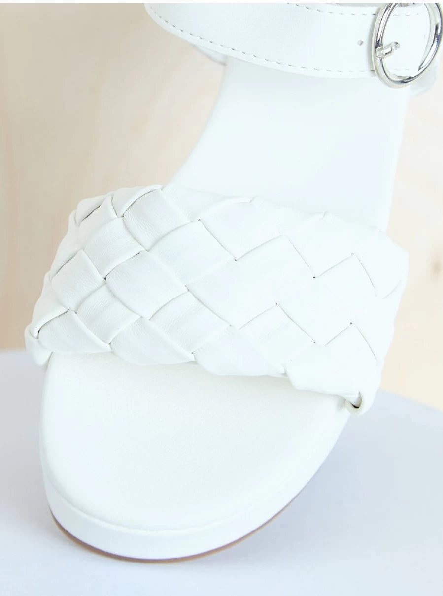 "George at Asda Billie Faiers White Chunky Plaited Sandals for Girls – Kids' Strap Sandals Review"