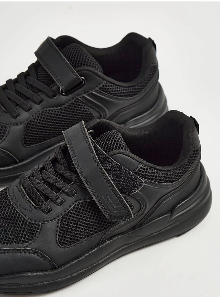 "George at Asda Kids' Black Mesh School Trainers – Comfortable & Lightweight Sneakers Review"