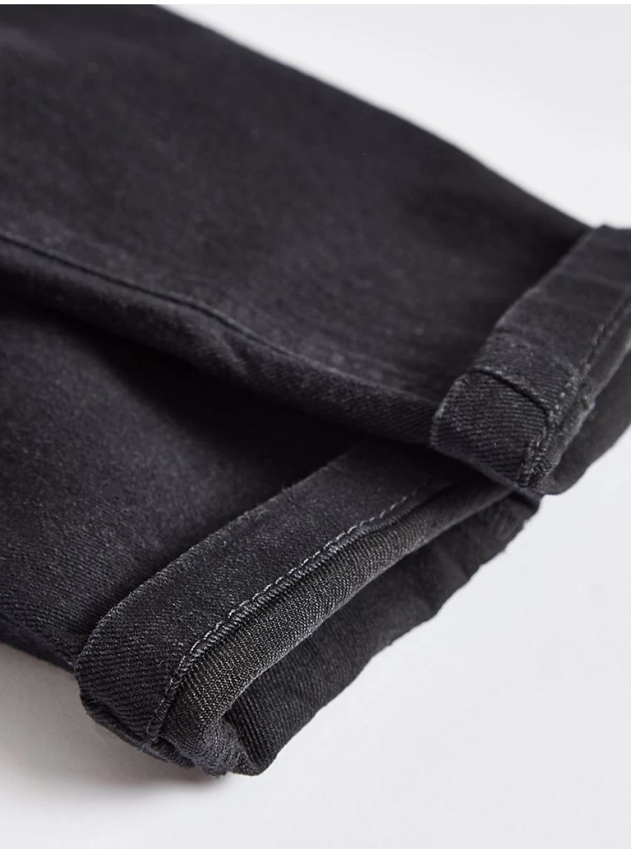 "George at Asda Boys' Black Relaxed Fit Jeans – Comfortable Kids' Denim Pants Review"