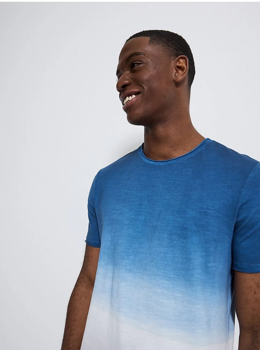 "George at Asda Men's Blue Dip Dye Raw Edge T-Shirt | Stylish Distressed Tee Review"