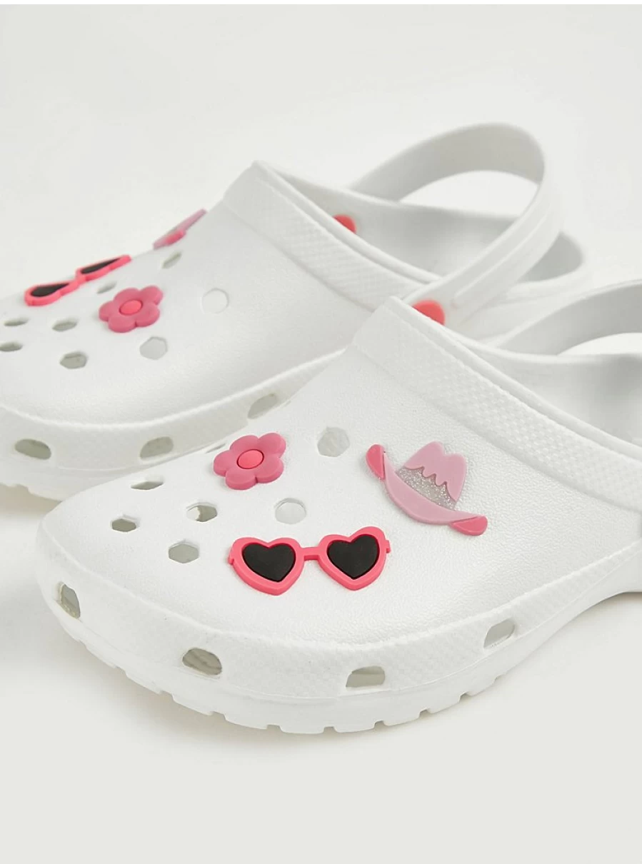 George at Asda Girls' White Badge Clogs – Comfortable Kids' Footwear Reviews