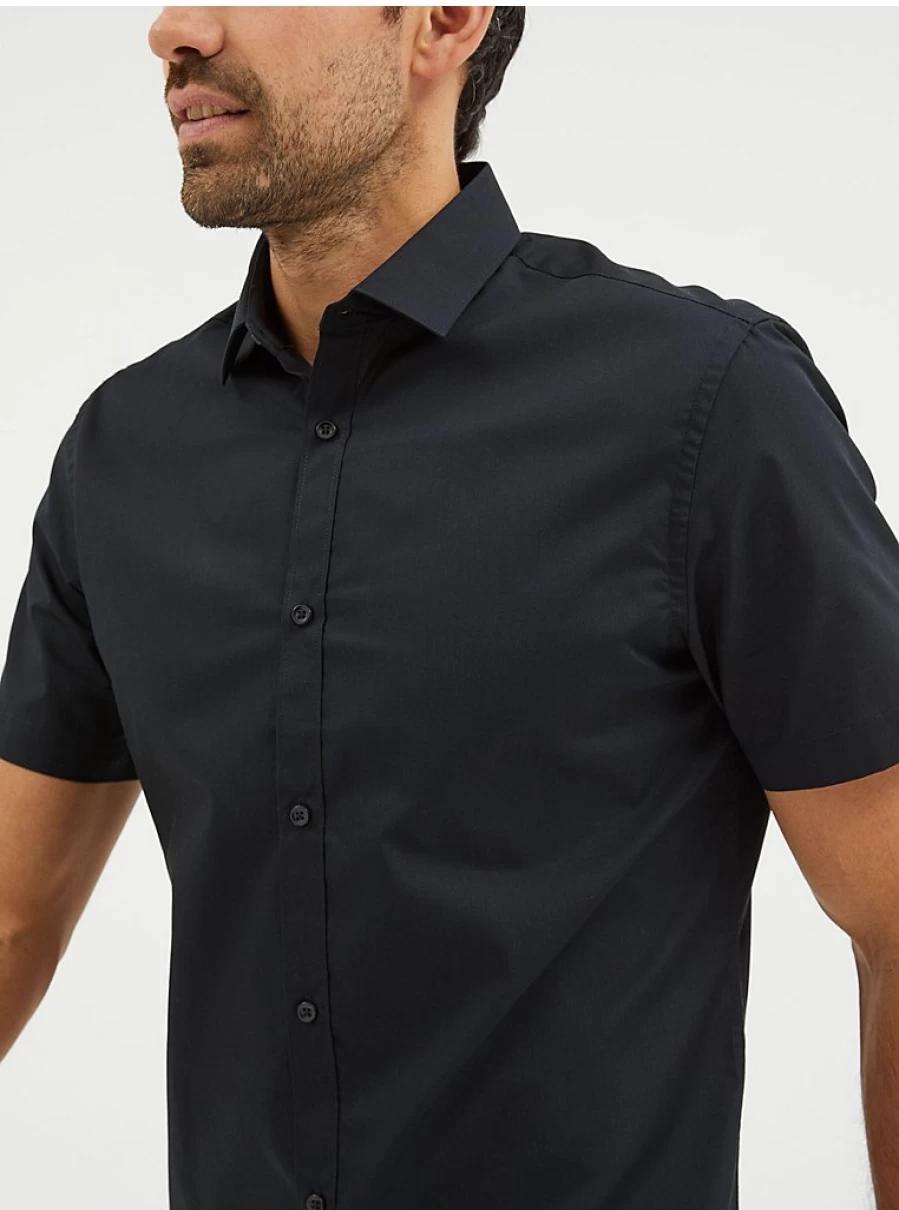 "George at Asda Men's Black Slim Fit Short Sleeve Plain Shirt – Comfort & Style"