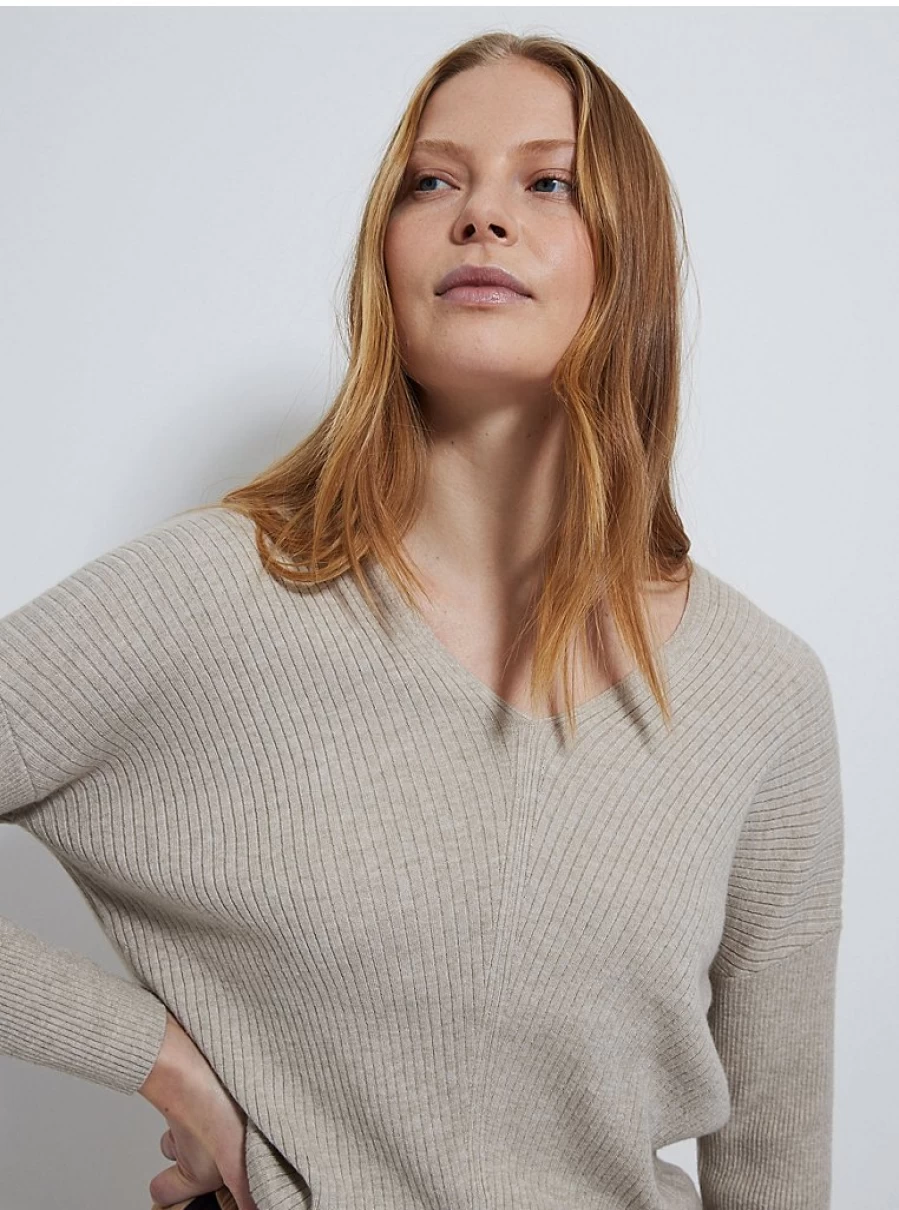 "George at Asda Women's Neutral V-Neck Ribbed Tunic Top Review"