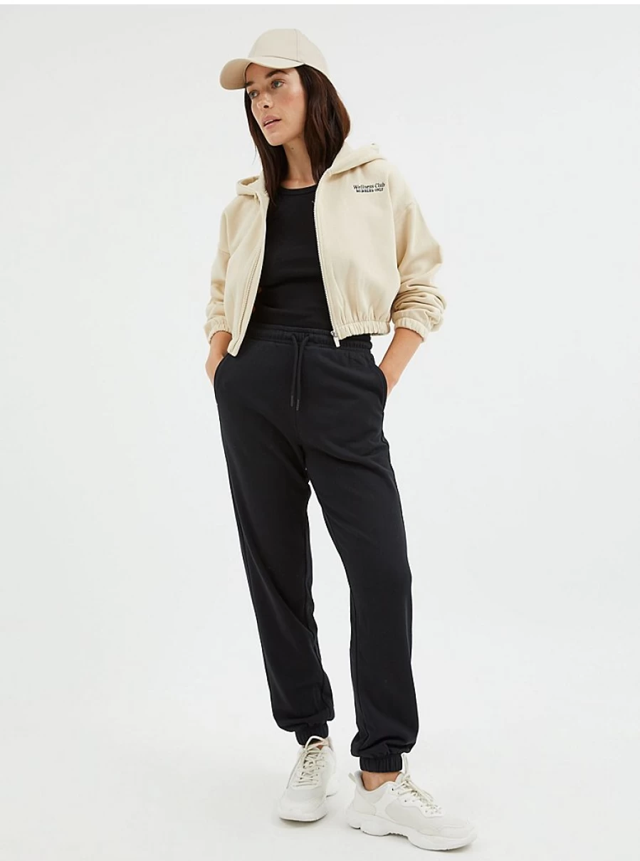 "George at Asda Women's Black Fleece-Lined Joggers – Warm & Comfortable Winter Pants"