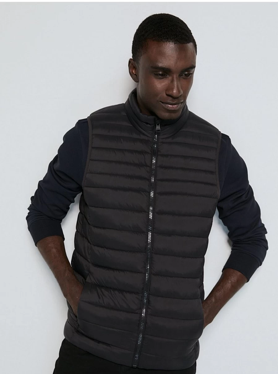 "George at Asda Men's Black Lightweight Padded Gilet – Reviews & Features"